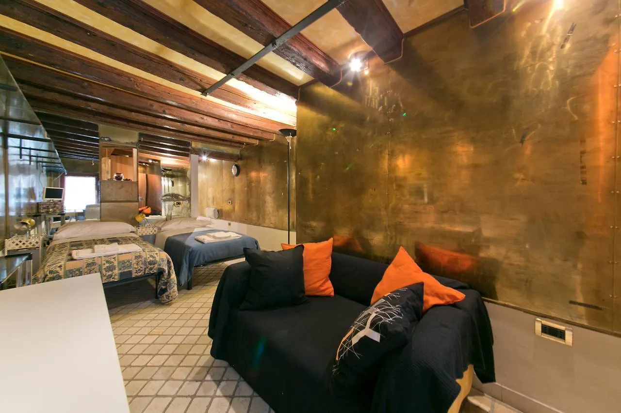 Apartment Budget San Marco Venice Italy