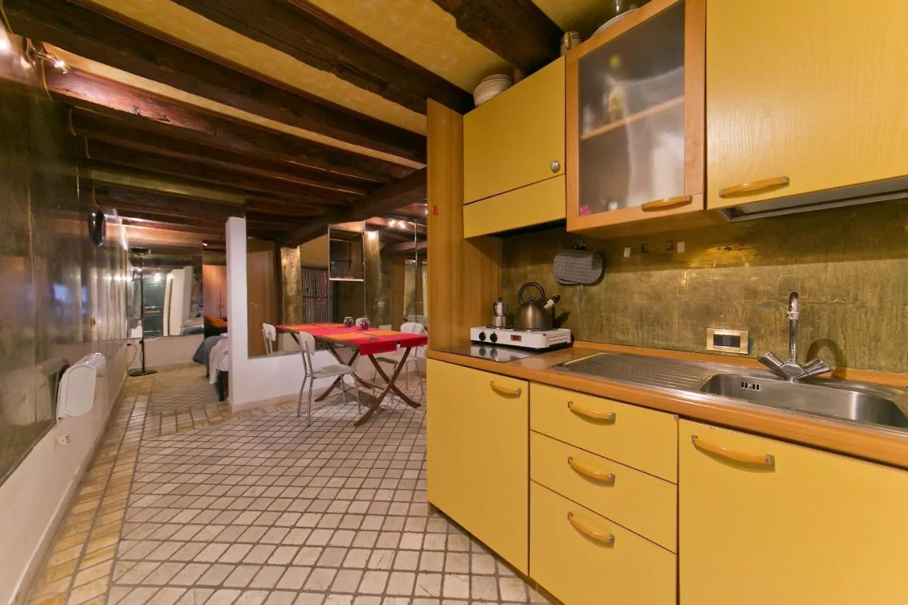Apartment Budget San Marco Venice